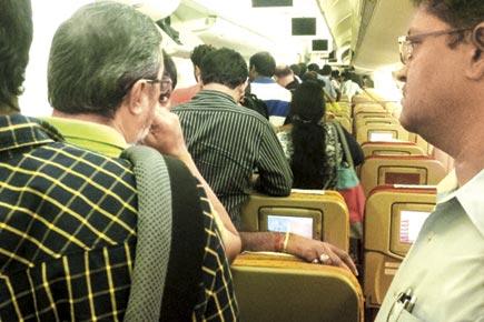 AI flight makes emergency landing, 300 stranded for 5 hours