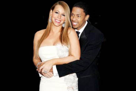 Mariah Carey spends Halloween with Nick Cannon