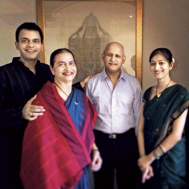 (from left) Nachiket Barve, Rekha Barve, Jayant Barve and Surabhi Barve