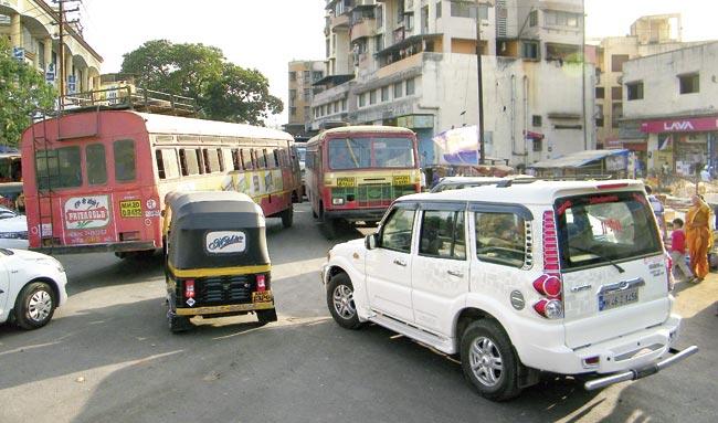 Citizens complain that scant regard for traffic rules and the lack of CCTV cameras puts them at great risk