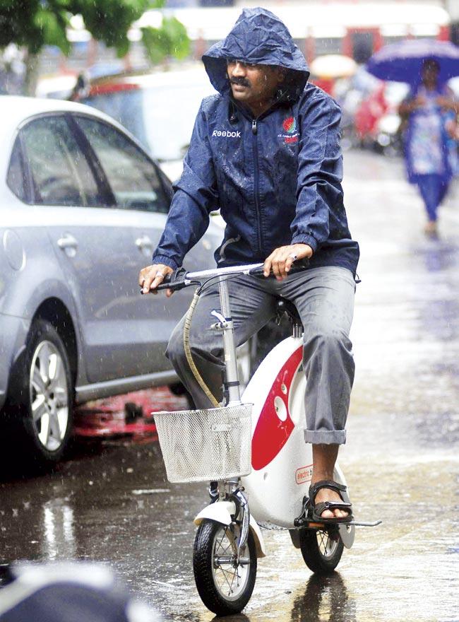 Prasad Kambli has made the bike within a budget of Rs 10,000