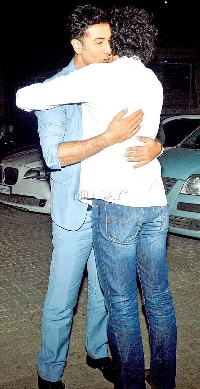 Ranbir and Imtiaz Ali share a warm hug