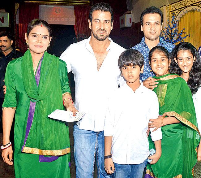 Raj Kundra and Shilpa Shetty with son, Viaan