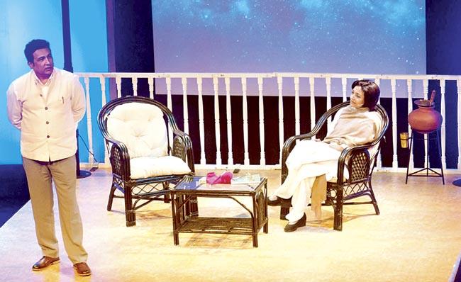 The play Ek Mulaqat based on the Amrita Pritam-Sahir Ludhianvi love story, starring Deepti Naval and Shekhar Suman, has just opened to full houses and standing ovations. Pic/Narendra Dangiya/NCPA