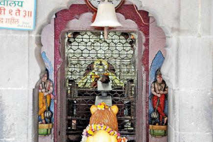 Pune Chhaap: Tambdi Jogeshwari Ganpati