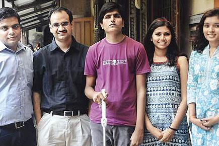 IIT-Delhi creates affordable 'smart' cane for the blind