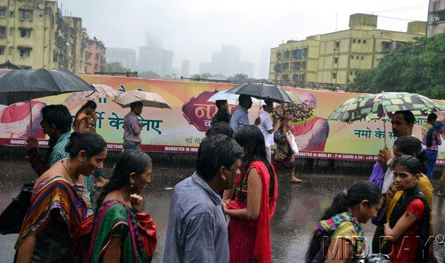 Mumbai rains, Currey Road, Lalbaugcha Raja