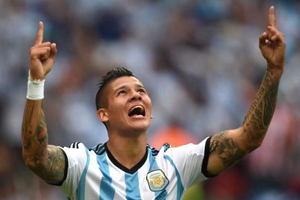 EPL: Manchester United complete 20m euro Marcos Rojo signing