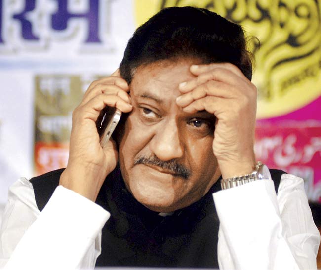 CM Prithviraj Chavan wrote on social networking website Twitter that he had sought an explanation from the MMRDA about the leakage inside Mumbai Metro. File pic