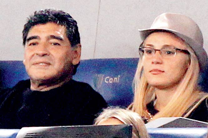 FIFA World Cup: Ex-girlfriend Rocio Oliva robbed me, says Maradona