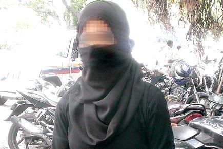 Mumbai crime: Man threatens to throw acid on woman, rapes her twice