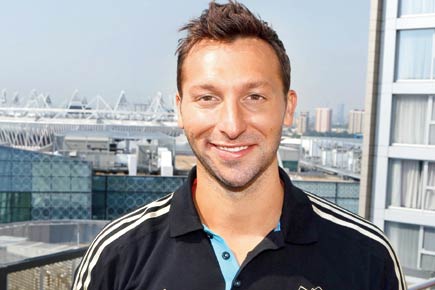 Ian Thorpe's gay revelation earns praise