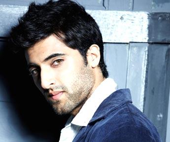 I don't have to please anyone in the industry: Akshai Oberoi