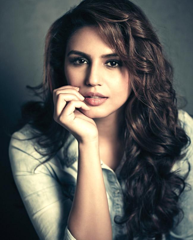 Men compliment me for my curves: Huma Qureshi