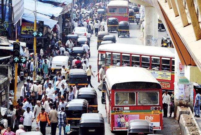 The government is planning to create a holistic central monitoring system to track the movement of buses, autos and taxis, with the help of a GPS-like system. File pic and Thinkstock