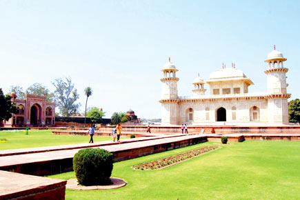 Great news for Agra's Mughal-era gardens