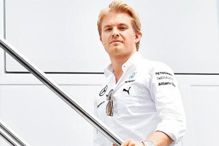 Nico Rosberg on pole, cruel blow for Lewis Hamilton