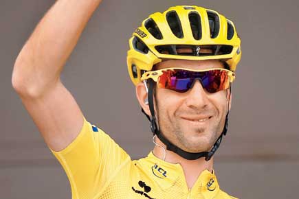 Tour de France: Italy's Nibali keeps date with Tour destiny