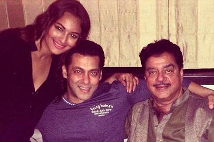 Sonakshi Sinha celebrates Eid with Salman Khan