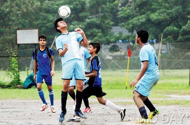 Parth Damani heads a ball during the MSSA U-16 Division I tie at Azad Maidan yesterday. Pic/Satyajit Desai