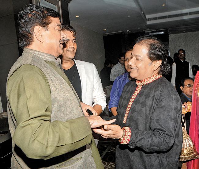 Shatrughan Sinha with Anup Jalota