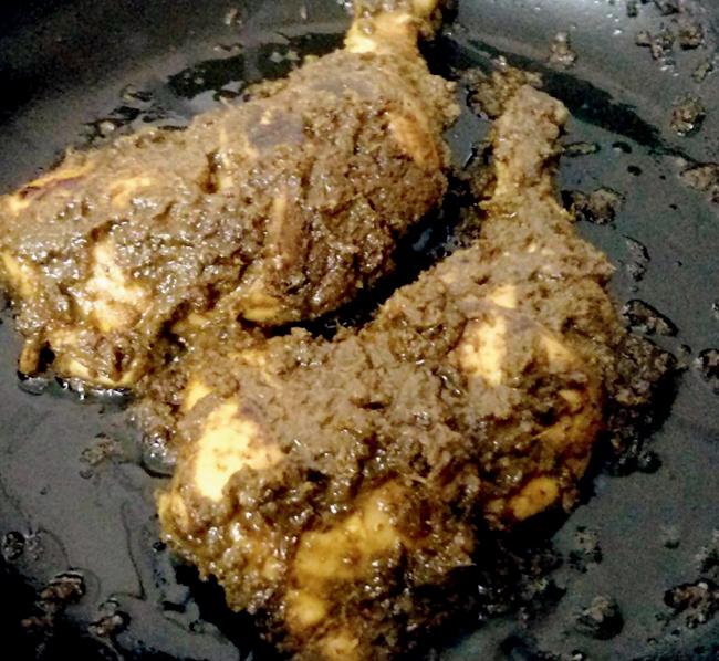 The Chicken Cafreal’s masala tasted a lot like the Portuguese Peri-Peri sauce
