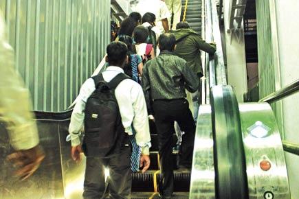To stop trespassing, 12 railway stations in Mumbai to get 34 new escalators