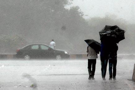 Mumbai likely to get heavy rains in next 2 days: MeT dept