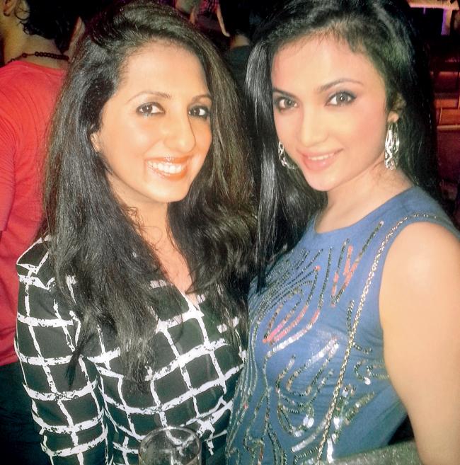 Munisha Khatwani and Shilpa Anand