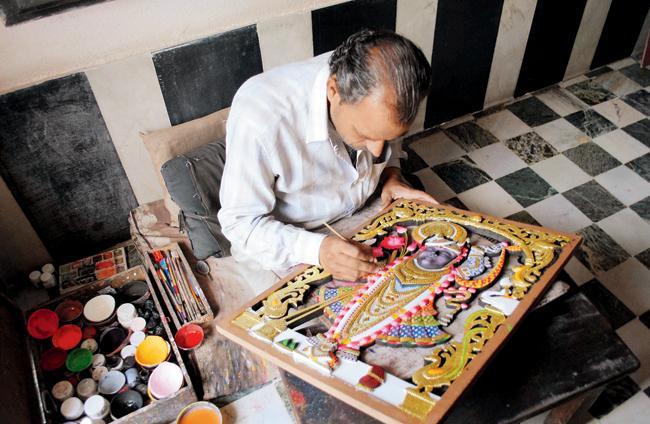 A Pichwai artisan from Nathdwara, Udaipur