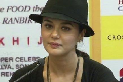 Preity Zinta answers all the questions of media