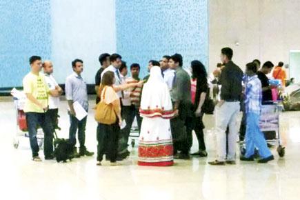 SpiceJet fliers get luggage after 4 hours of landing