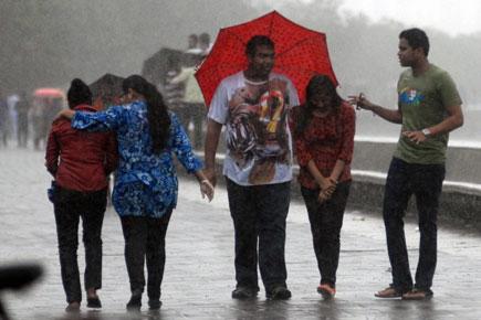 Alert! Very heavy rainfall likely in Mumbai in next 24 hrs