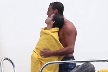 Selena Gomez and boyfriend Tommaso Chiabra get cozy!