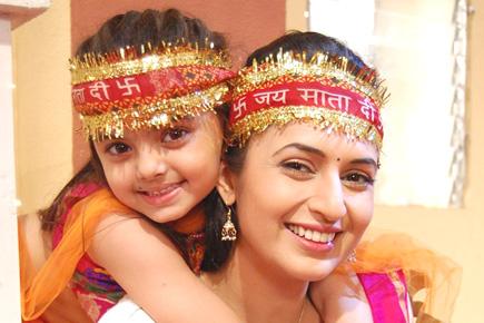 Divyanka Tripathi misses 'Ruhi Bhalla' on 'Yeh Hai Mohabbatein' set