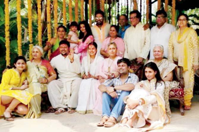 Jaya, Abhishek, Aishwarya, Shweta and Aaradhya at the wedding with relatives;  (inset) the bridal couple Kunal Ross and Tillotama Shome