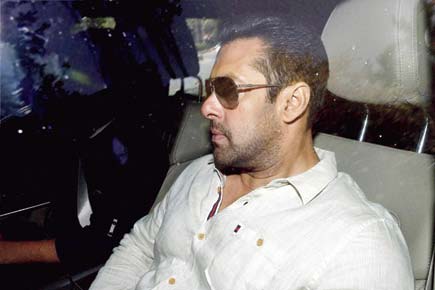 Mumbai: Court orders FIR against Salman Khan for assaulting activist