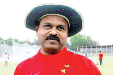 Will Praveen Amre be Team India's new coach?