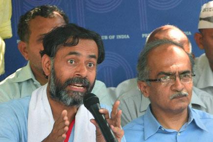 Dissident AAP leaders Prashant Bhushan, Yogendra Yadav expelled from party
