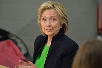 Hillary Clinton is sorry for private email setup