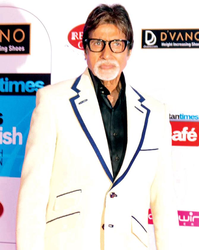 Amitabh Bachchan had been asked by Paa director R Balki to maintain a low profile so as to shield his prosthetic-accentuated look and overall plot of the film 