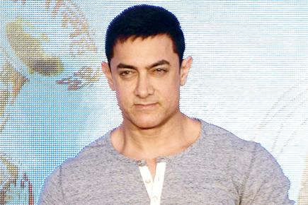 Aamir Khan finds his on-screen daughter for 'Dangal'