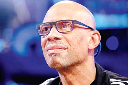 Lakers legend Kareem Abdul-Jabbar recovering from heart surgery in LA