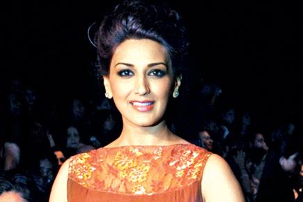 Social media 'scary' for Sonali Bendre