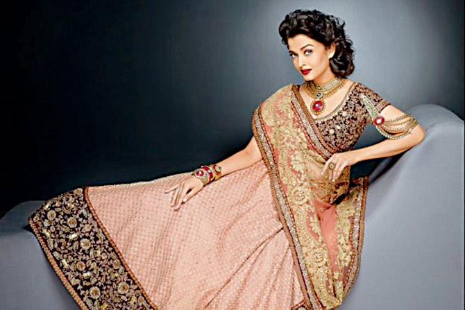 Aishwarya Rai Bachchan’s publicist shared the photo that was actually shot for the ad and said the final layout was the brand’s creative call
