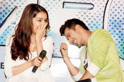 What are Varun Dhawan and Shraddha Kapoor laughing about?
