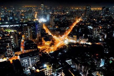 Amazing top shot captures Mumbai's arterial lanes at Tardeo