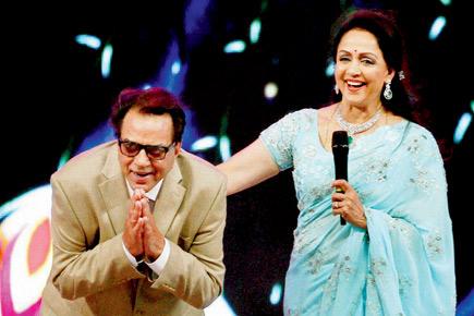 When audience applauded for Dharmendra and Hema Malini