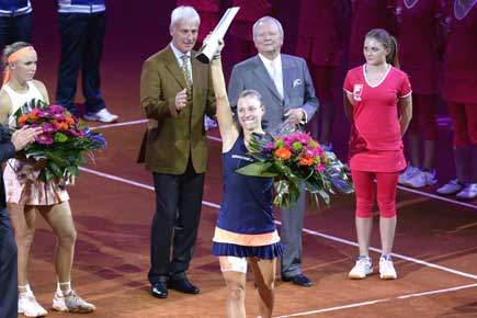 Angelique Kerber shocks Caroline Wozniacki in Stuttgart final