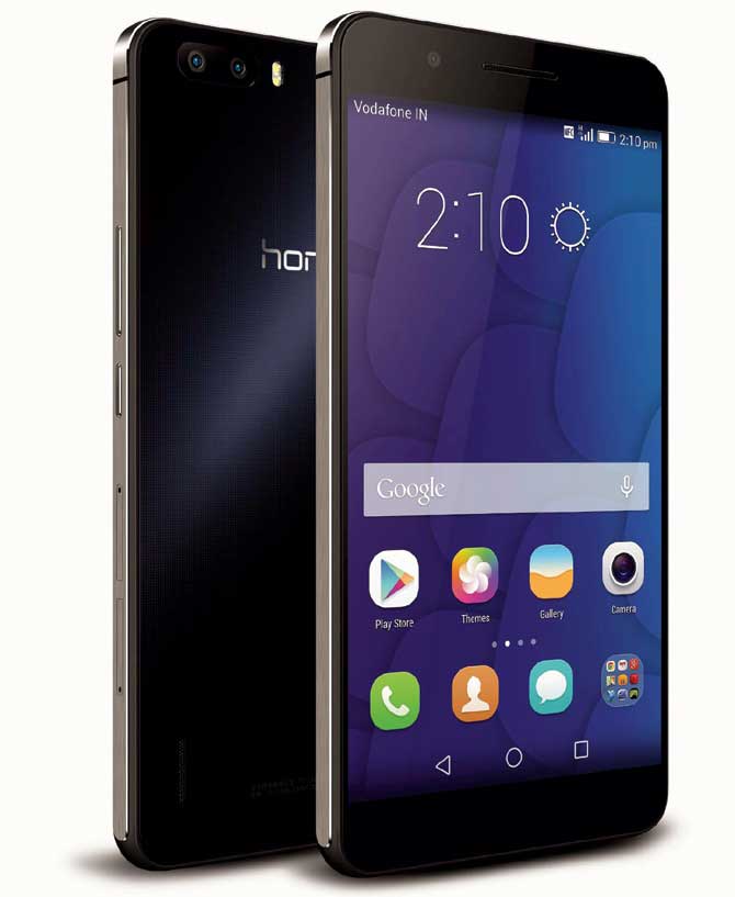 Gadget and watch for Huawei's Honor 6 Plus